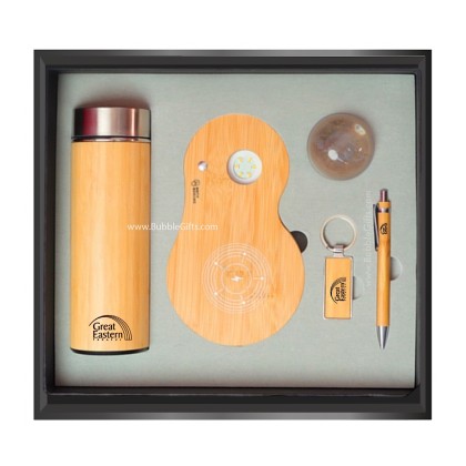 Bamboo Business Gifts Set With Phone Charger